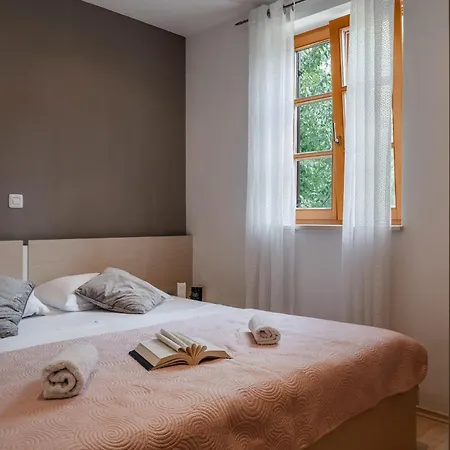 Four Seasons * 扎达尔