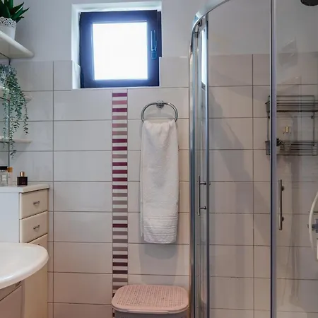 Four Seasons 扎达尔