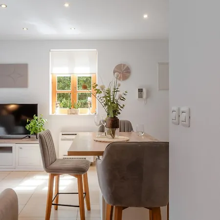 Apartment Four Seasons *